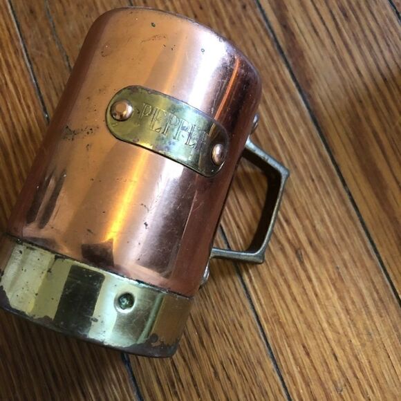 Vintage Cooper Set of 3 Pepper Shake Frying Pan - Picture 7 of 8